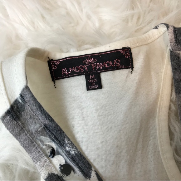 Black and white Sequin ALMOST FAMOUS tank top muscle tee sequin - Picture 6 of 7